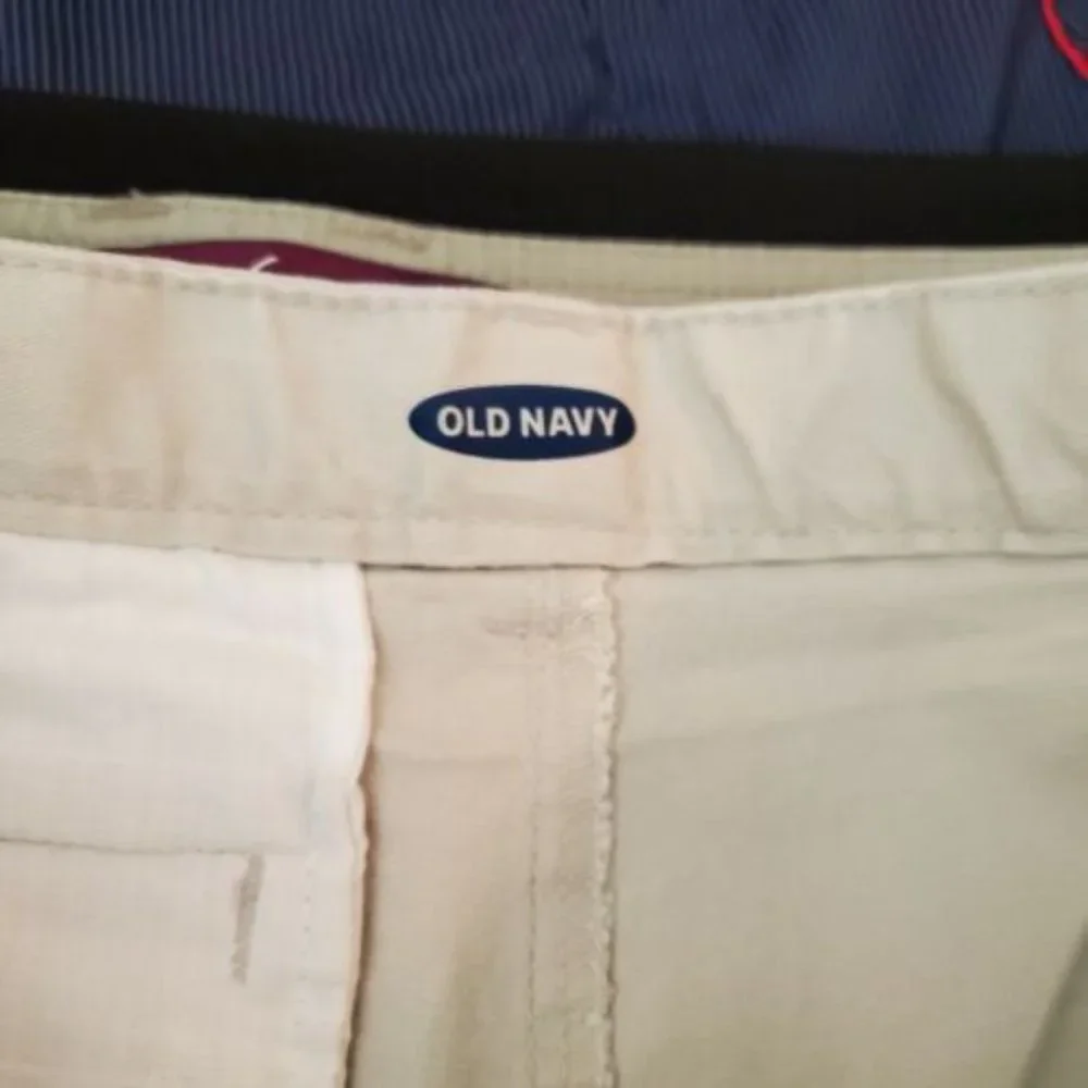 Old Navy tan beige khaki bermuda shorts girls sz 14 Plus zip fly flat adj‎ waist